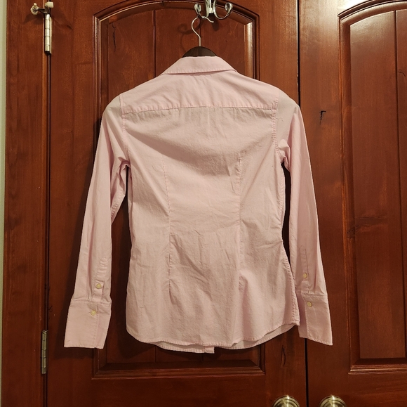 Banana Republic Riley Button-Up Shirt, Size 2 - Picture 2 of 4